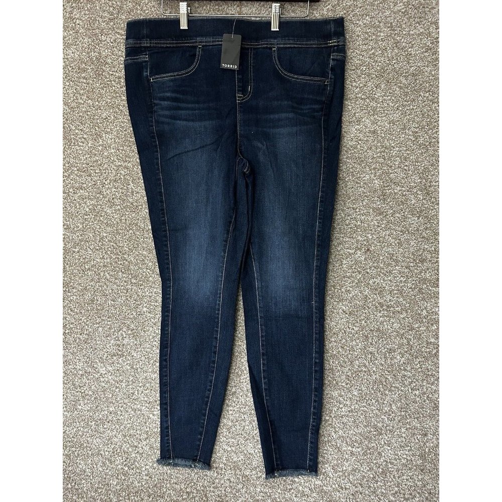 Torrid Super Soft Triton Fray Hem High Rise Super Skinny Pull On Lean Jean Sz 1X